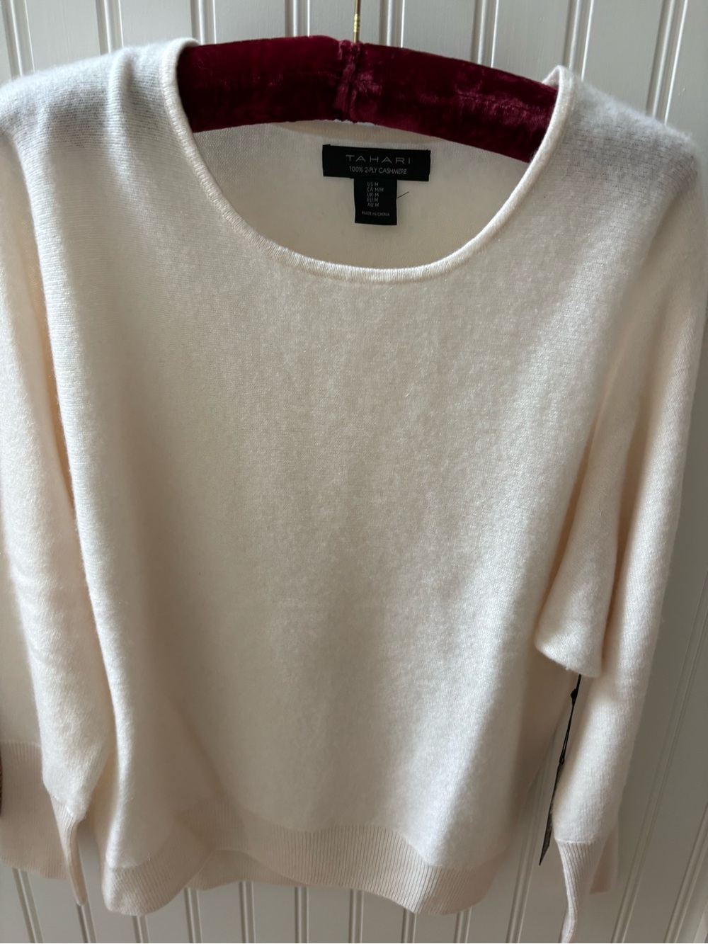 Tahari Cream Scoop Neck Cashmere Blend Sweater NWT